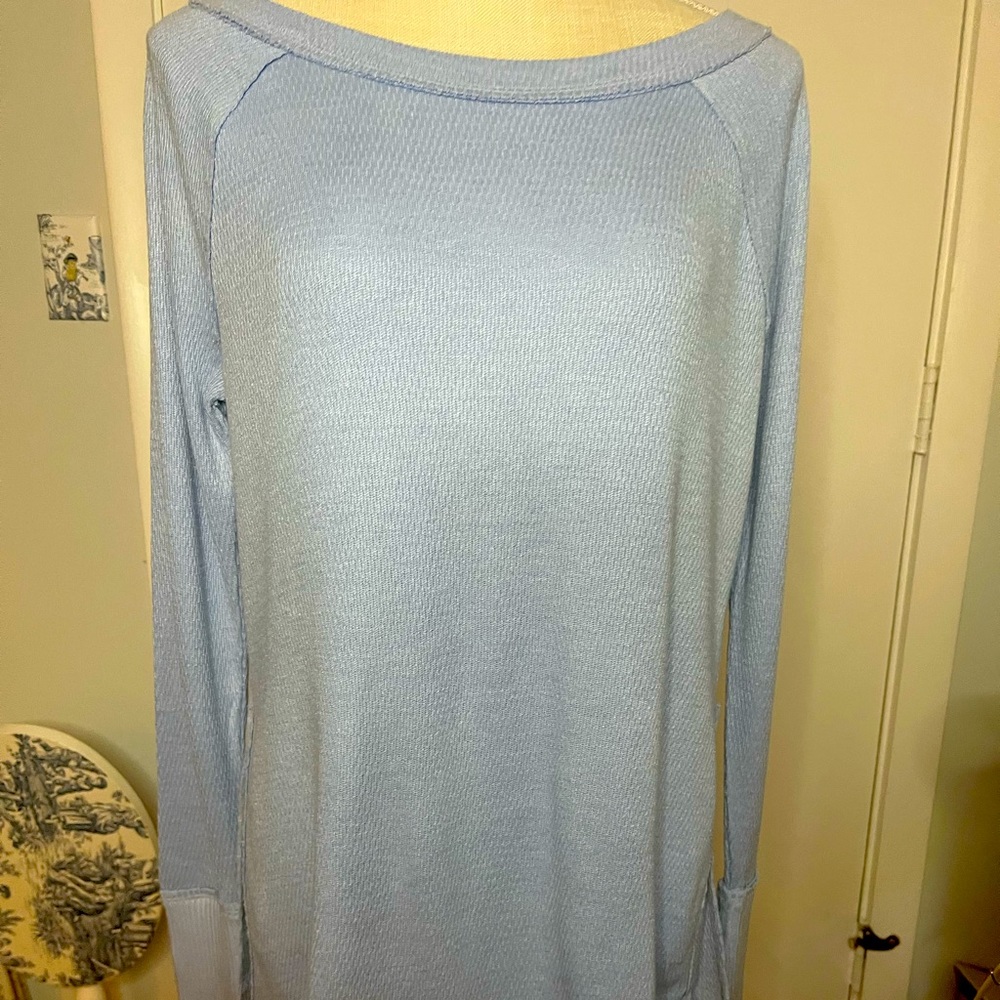 NWOT Free People Thermal Shirt - Picture 3 of 9